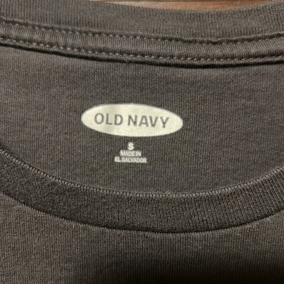 Old Navy T-shirt size small - Picture 3 of 3